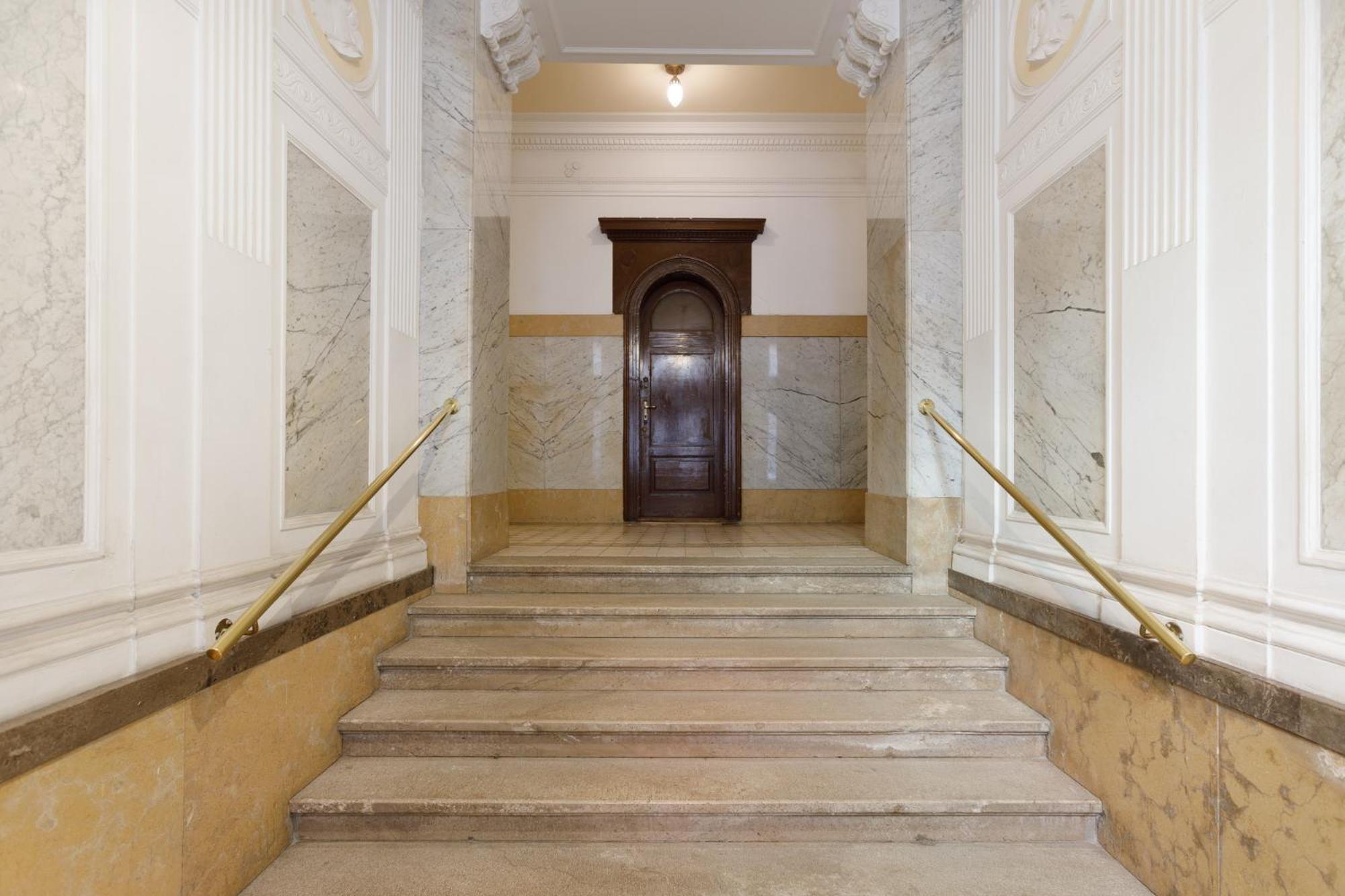 Central Trieste - Elegant City Stay Eksteriør bilde